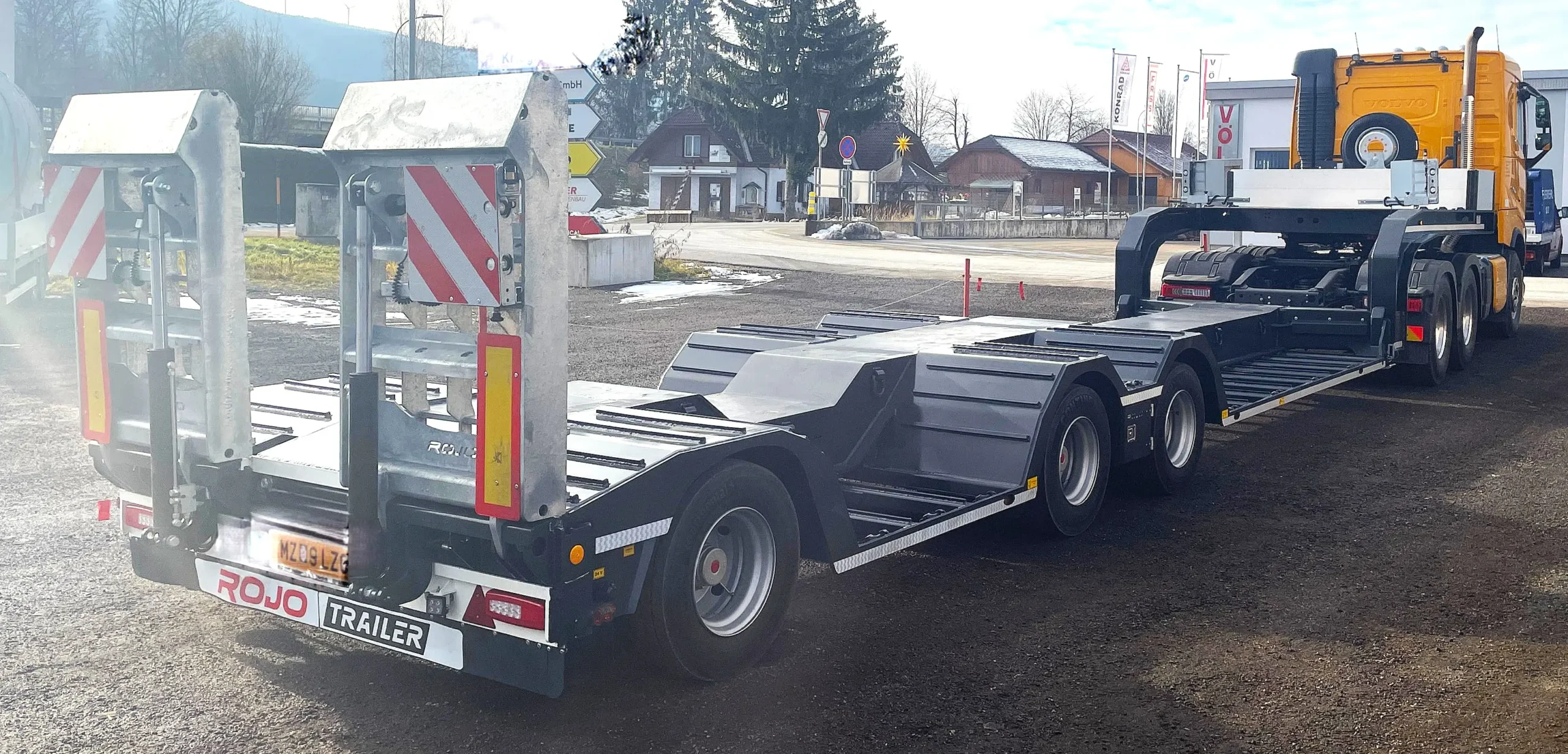 Fahrzeugbeschaffung Tiefbettauflieger